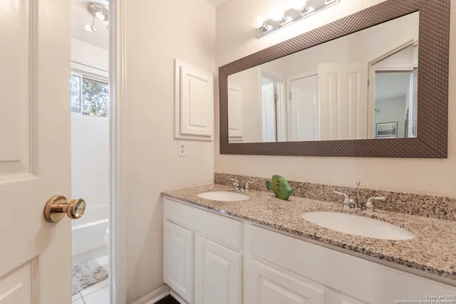 $630,000 | 2405 Rodeo Drive, Austin, TX 78727