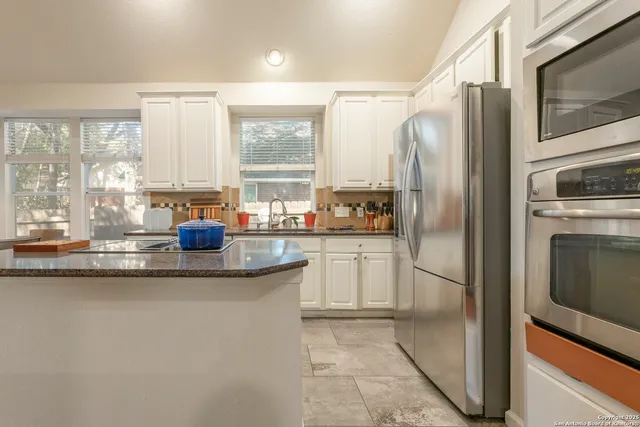 $630,000 | 2405 Rodeo Drive, Austin, TX 78727