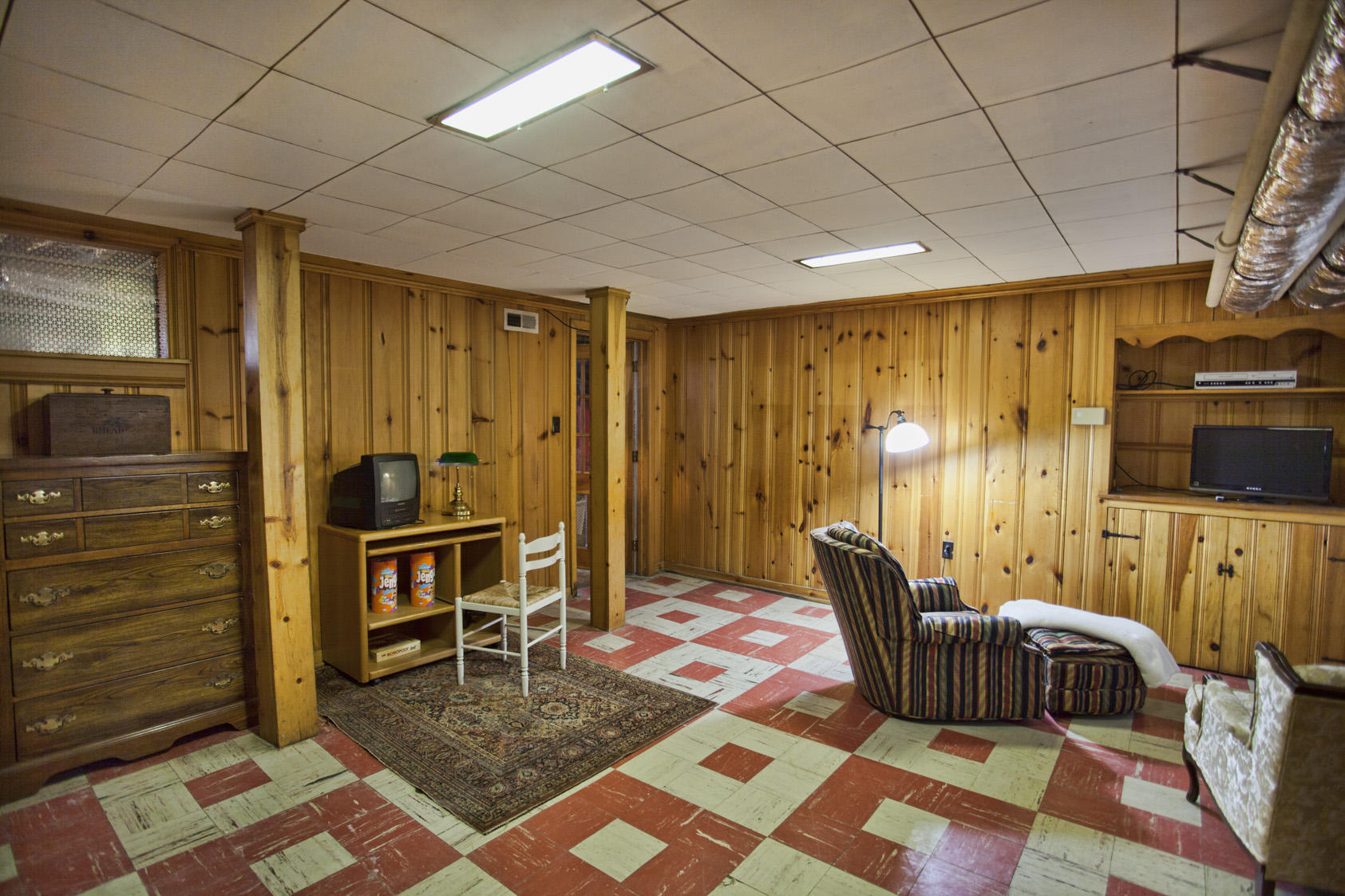 1619 Persinger Road Southwest Roanoke, VA 24015 - Photo 27 of 36 Persinger082518_009