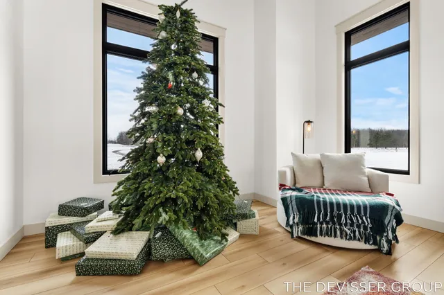 $1,800,000 | 1182 34th Street, Allegan, MI 49010