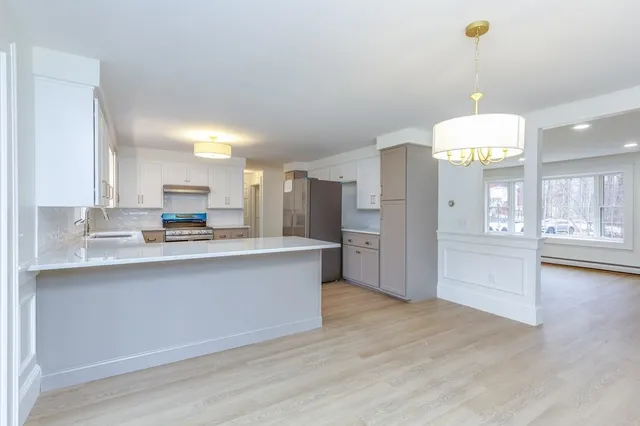 $679,000 | 216 Hackett Hill Road, Hooksett, NH 03106