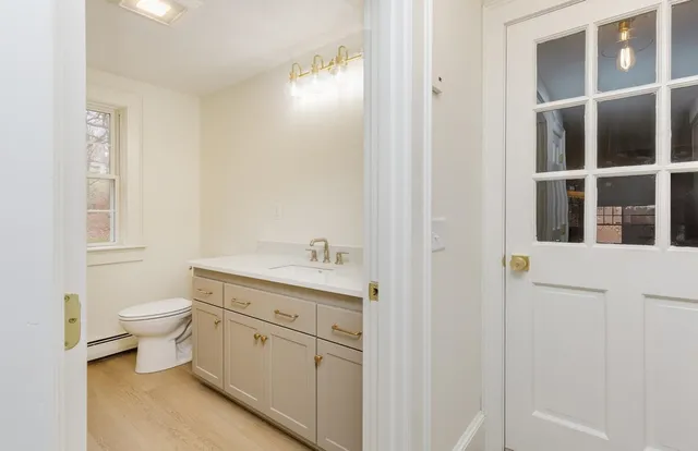 $679,000 | 216 Hackett Hill Road, Hooksett, NH 03106