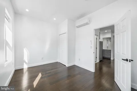 $2,200 | 2319 North College Avenue, Unit B, Philadelphia, PA 19121