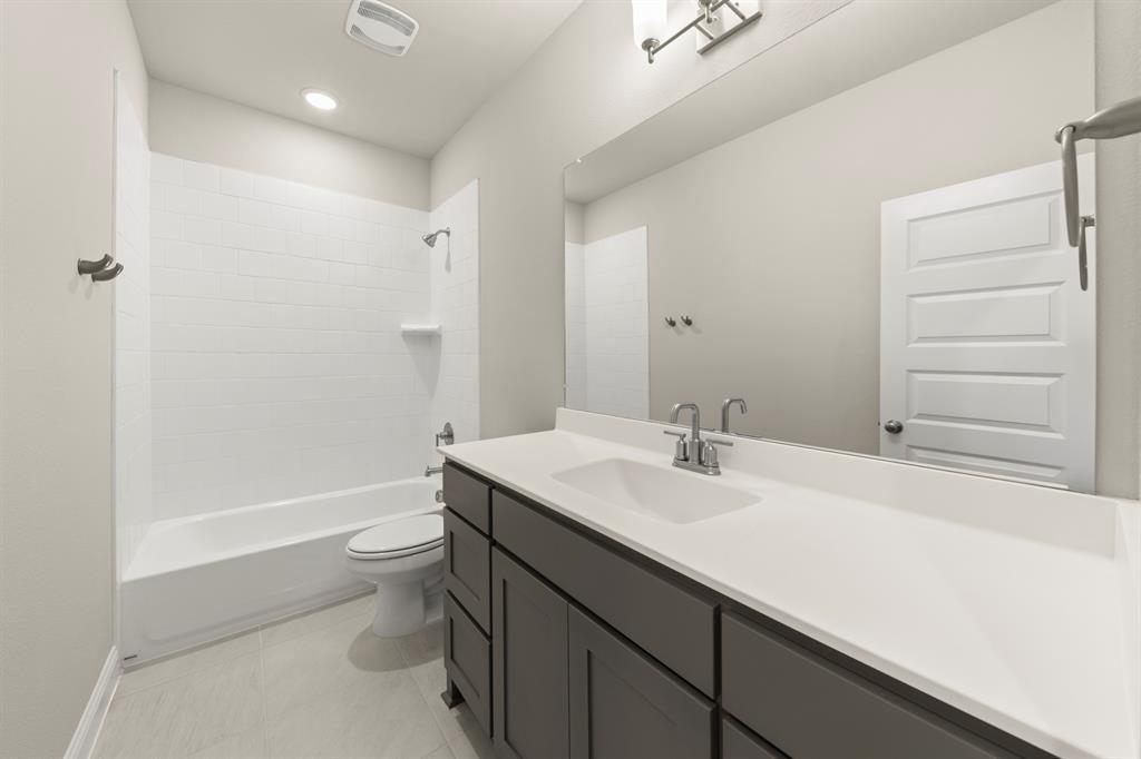 3904 Keya Drive Prosper, TX 75078 - Photo 22 of 35 16. 3904 Keya - 2ND Bath