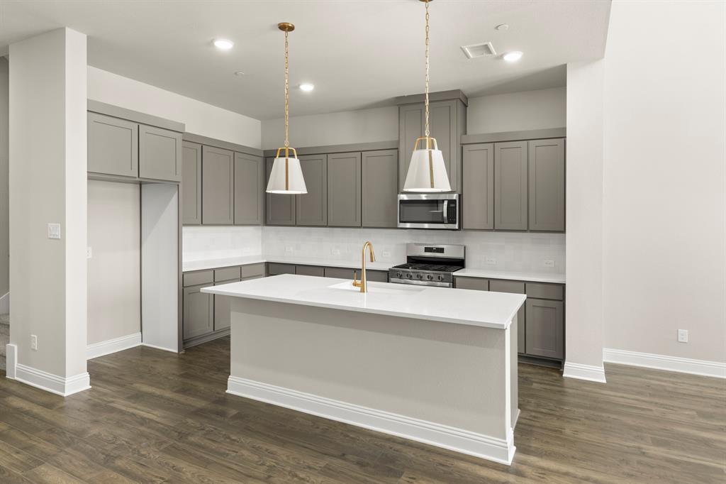 3904 Keya Drive Prosper, TX 75078 - Photo 9 of 35 08. 3904 Keya - Kitchen (2)