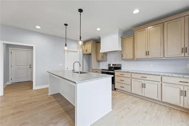 $649,900 | 18725 West 193rd Street, Spring Hill, KS 66083