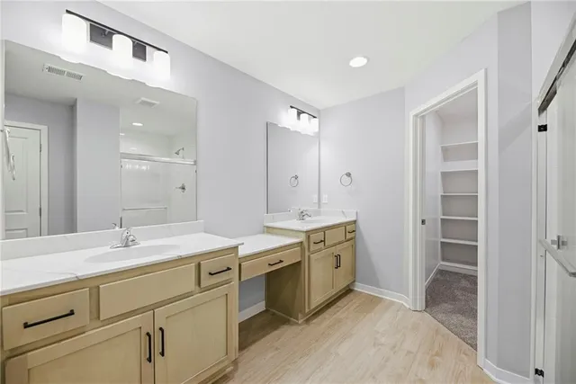 $649,900 | 18725 West 193rd Street, Spring Hill, KS 66083