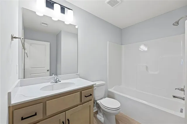 $649,900 | 18725 West 193rd Street, Spring Hill, KS 66083