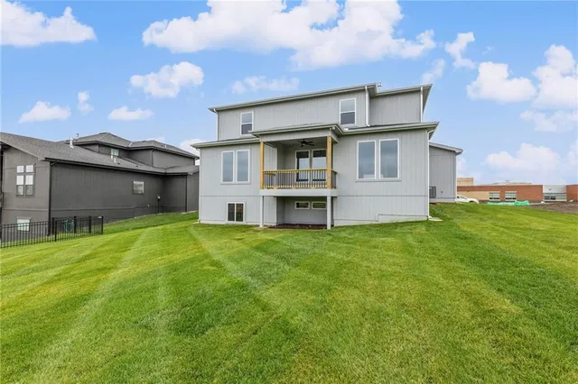 $639,900 | 18725 West 193rd Street, Spring Hill, KS 66083