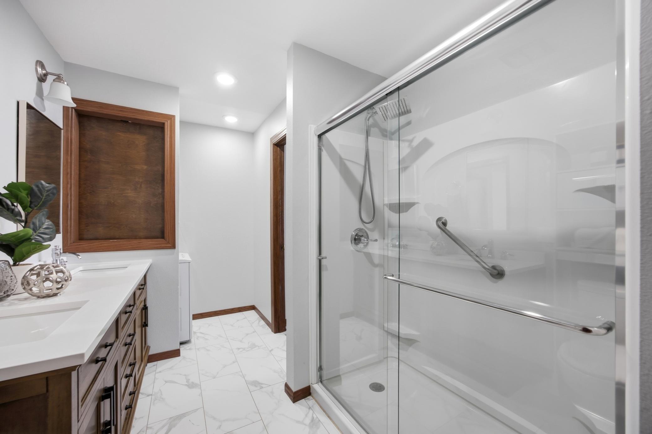 2440 15th Street South, Unit B14 Fargo, ND 58103 - Photo 17 of 30