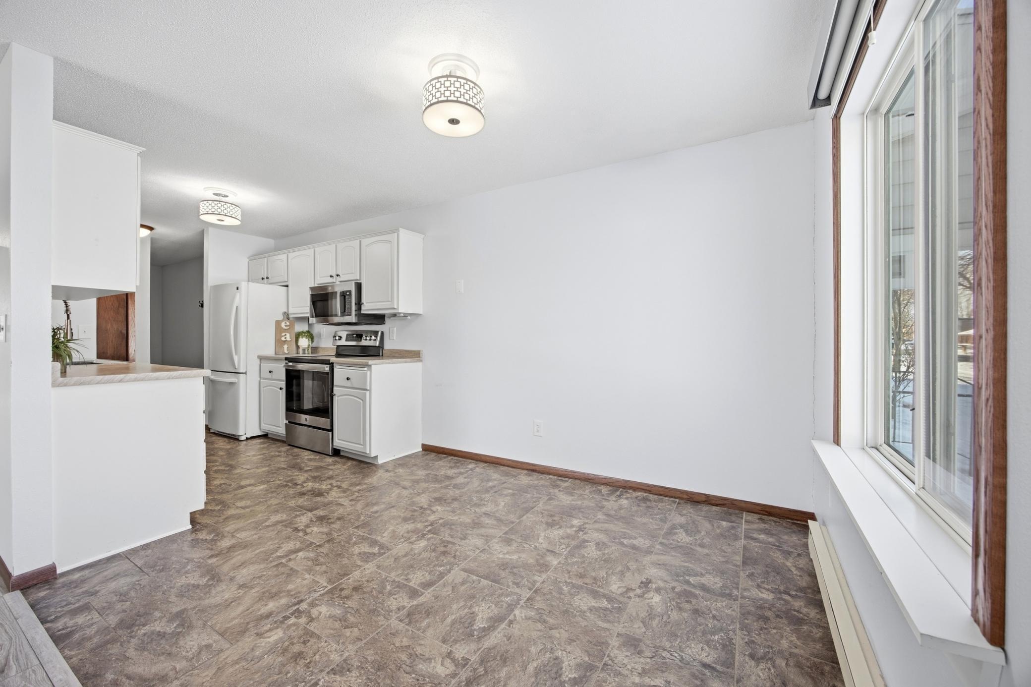 2440 15th Street South, Unit B14 Fargo, ND 58103 - Photo 8 of 30