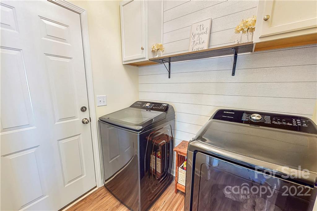 1016 Loggerhead Drive Lancaster, SC 29720 - Photo 16 of 46 a utility room with dryer and washer