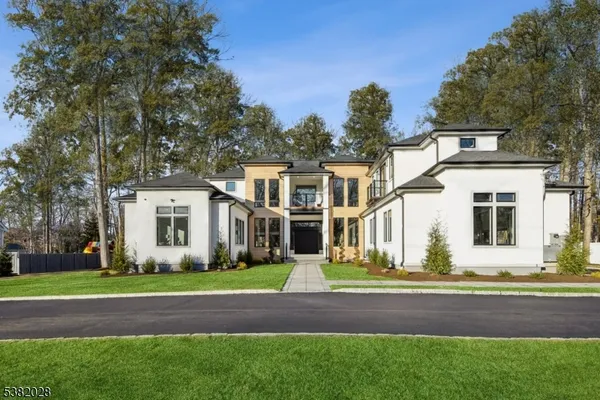 $3,499,000 | 19 Highlander Drive, Scotch Plains, NJ 07076