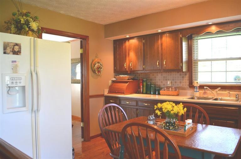 2833 Perryville Road Harrodsburg, KY 40330 - Photo 4 of 24 Photo 4