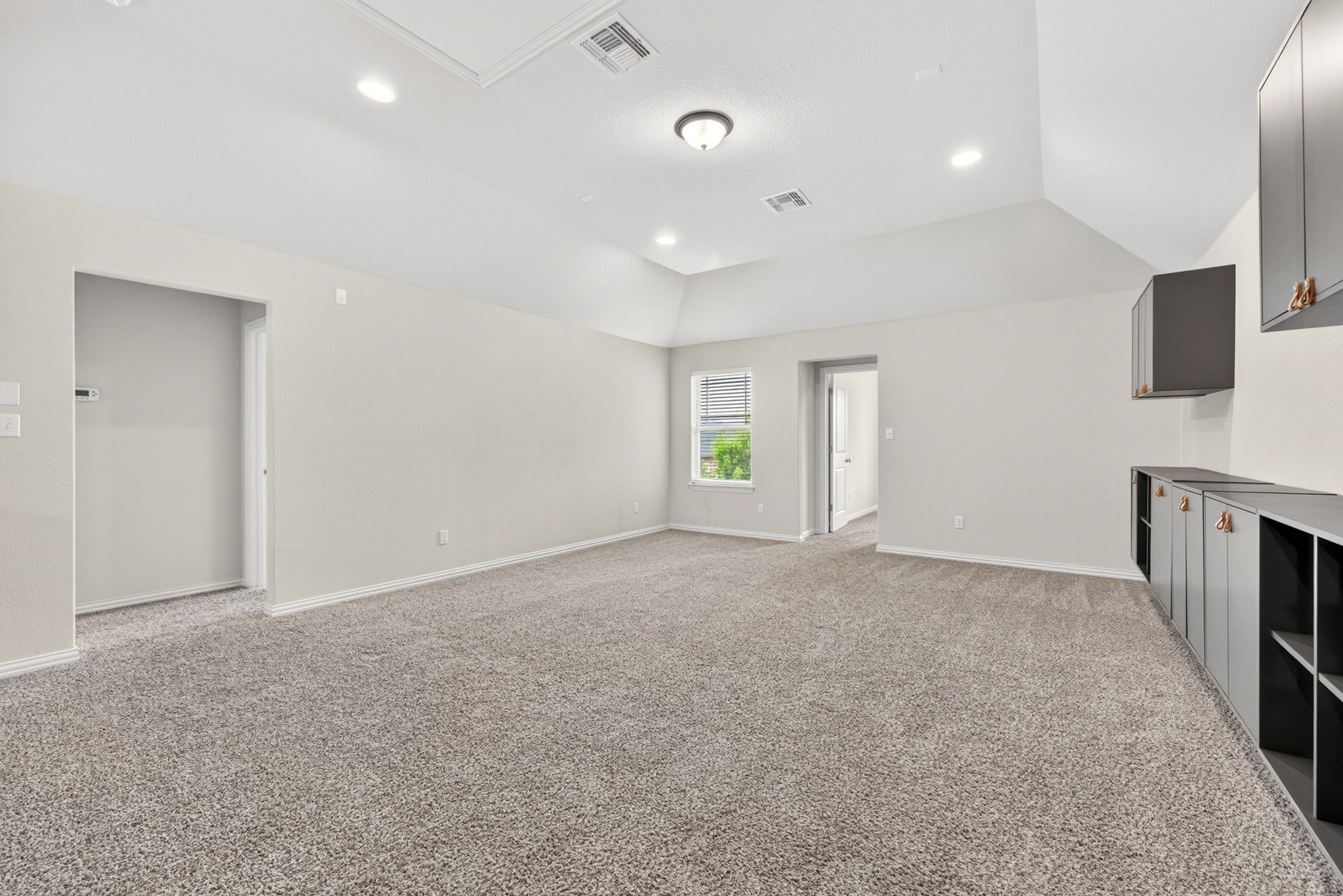 12613 Twisted Root Drive Manchaca, TX 78652 - Photo 19 of 32 a view of a livingroom with a fireplace