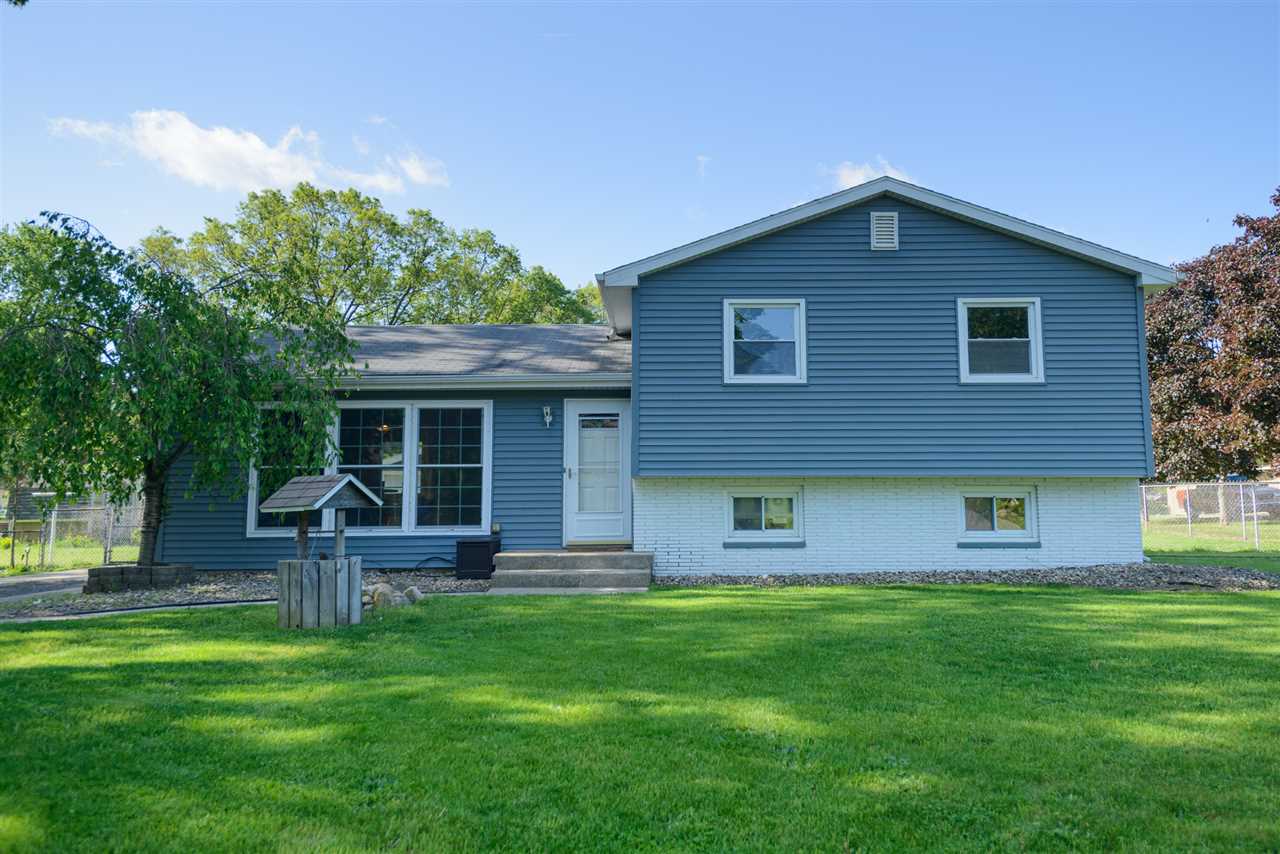 20170 Brick Road South Bend, IN 46637 - Photo 1 of 17 Gallery Image 1