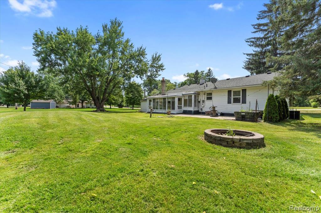 25952 Power Road Farmington Hills, MI 48336 - Photo 21 of 23