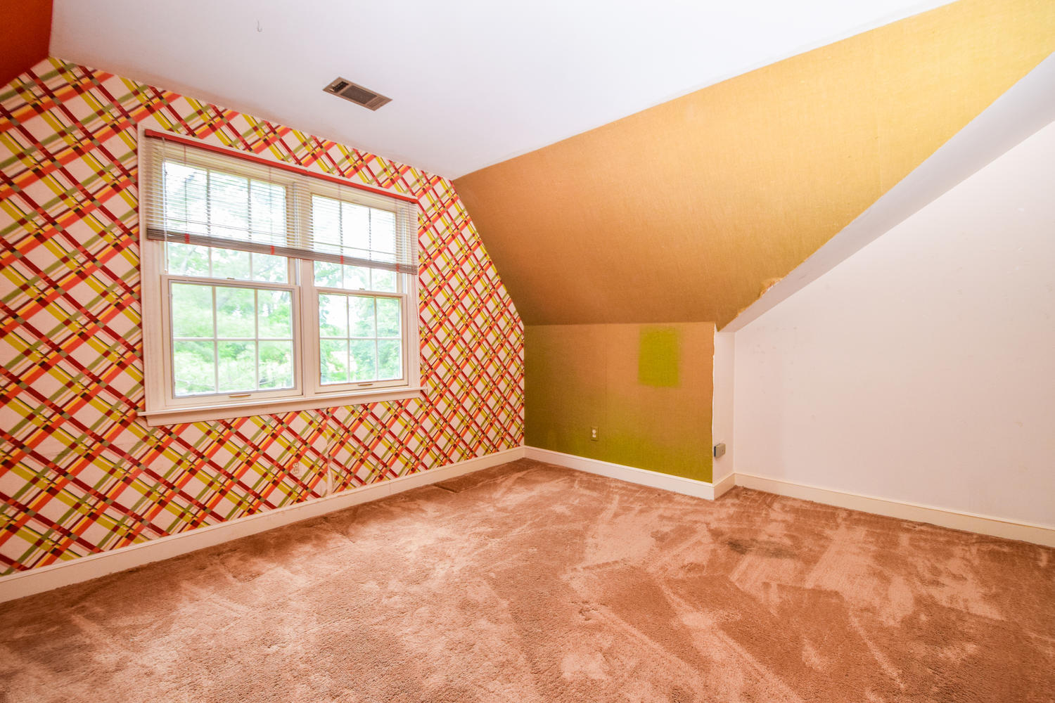 5920 Saddleridge Road Roanoke, VA 24018 - Photo 22 of 40 5920 Saddleridge Rd Cave-large-022-012-P