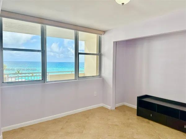 $3,750 | 3180 South Ocean Drive, Unit 401, Hallandale Beach, FL 33009