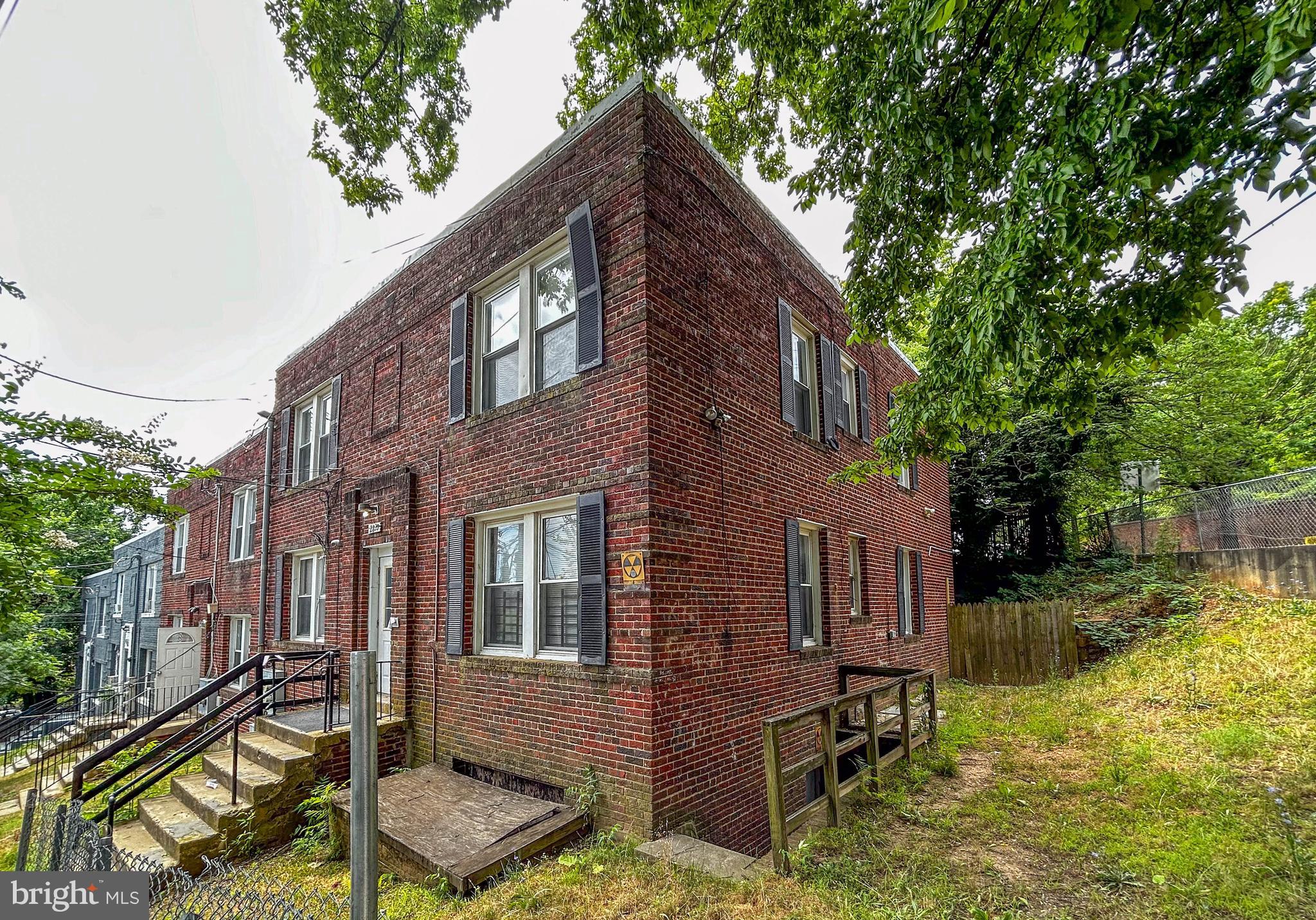 2820 Pomeroy Road Southeast Washington, DC 20020 - Photo 2 of 4 Gallery Image 2