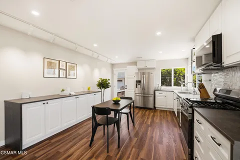 $1,150,000 | 315 North Loop Drive, Camarillo, CA 93010
