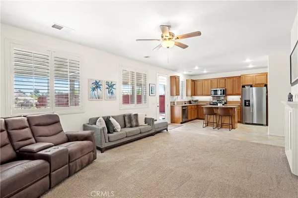 $424,900 | 212 Hoch Way, Hemet, CA 92545