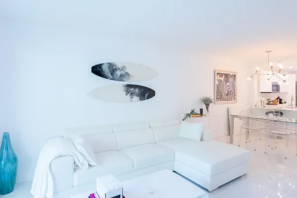 $3,200 | 3581 South Ocean Boulevard, Unit 2B, Palm Beach, FL 33480