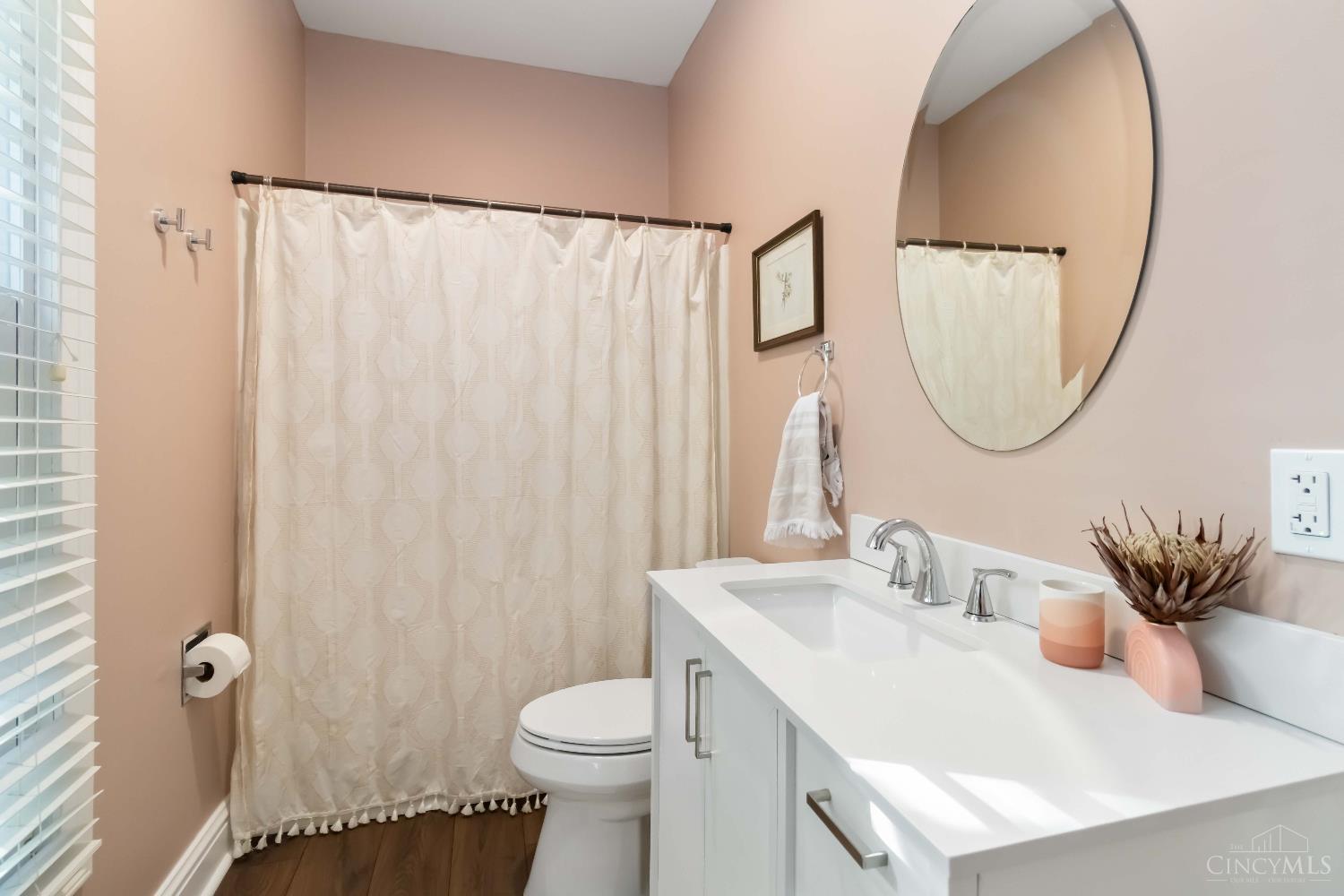 6633 Roe Street Cincinnati, OH 45227 - Photo 41 of 50 Gallery Image 41