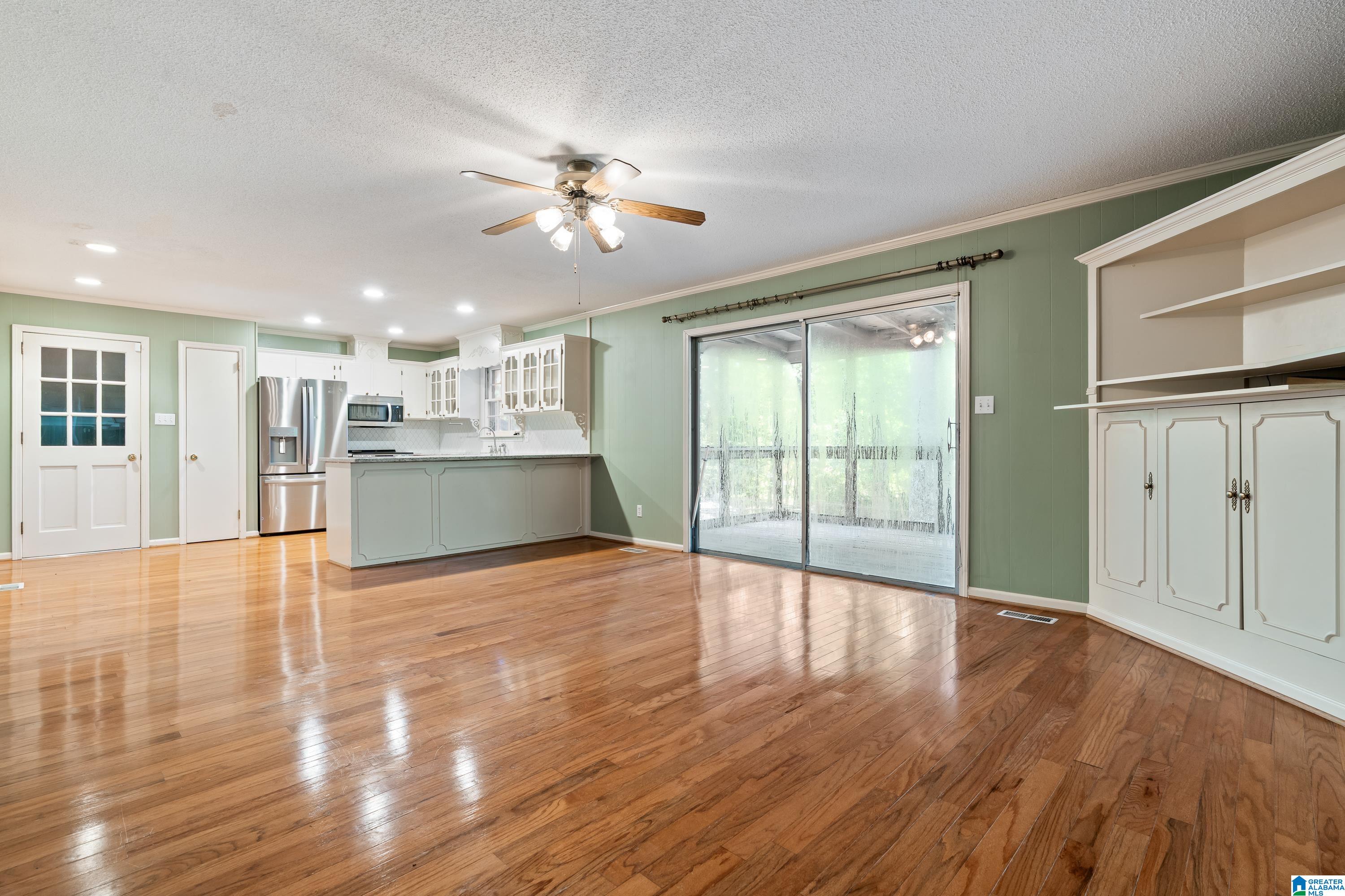 2723 Acton Road Birmingham, AL 35243 - Photo 15 of 32
