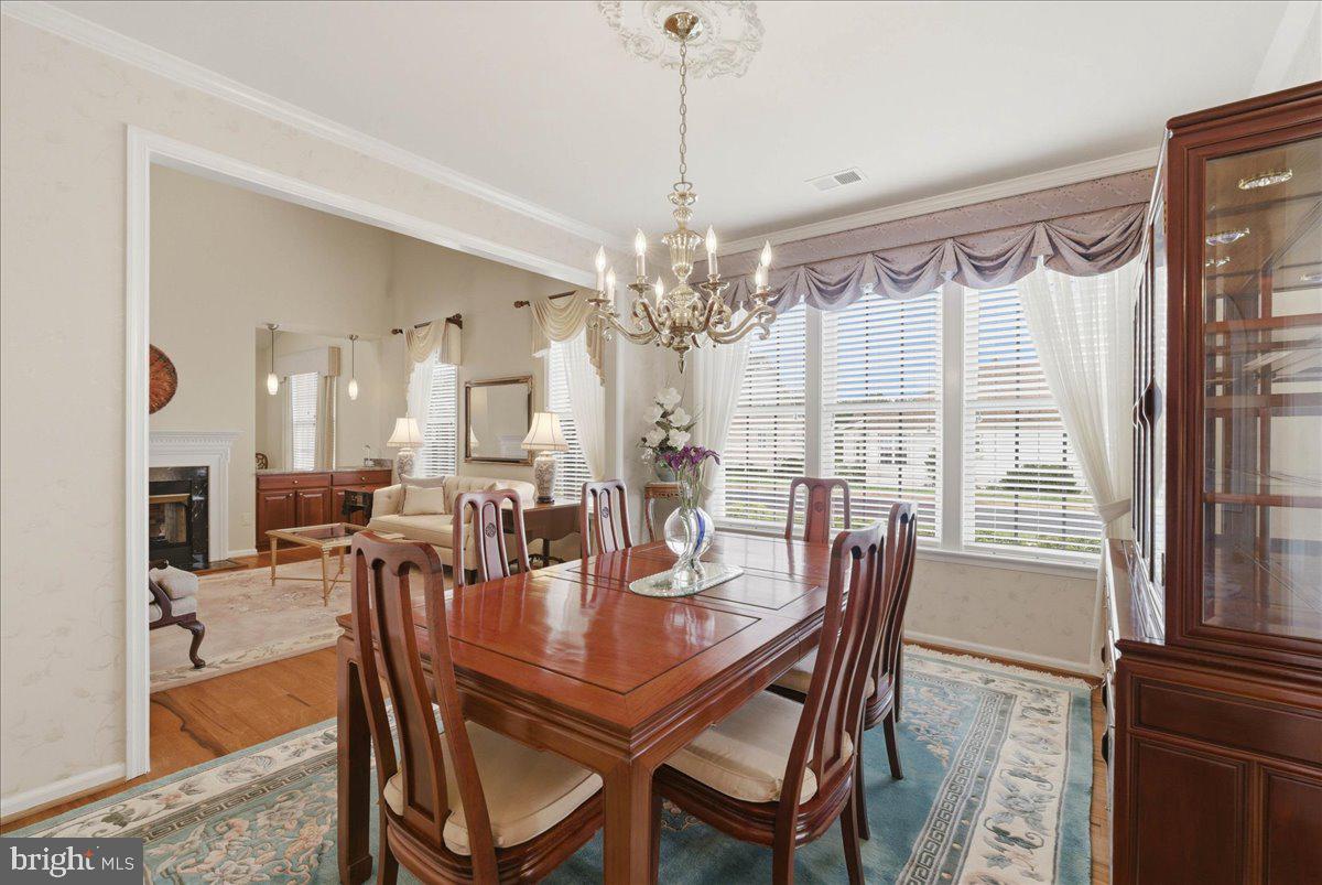 13452 Fieldstone Way Gainesville, VA 20155 - Photo 12 of 57