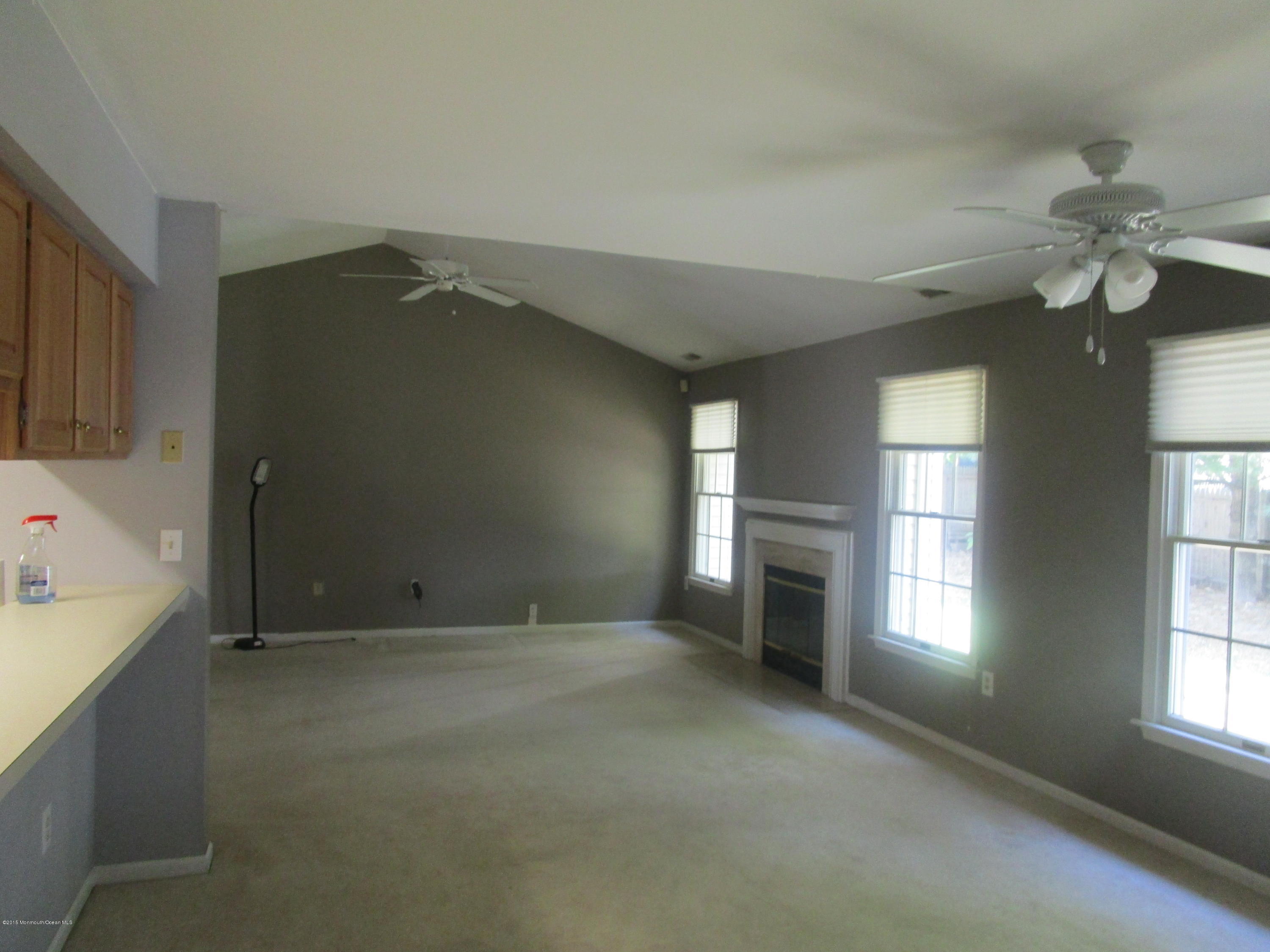 172 Topside Road Manahawkin, NJ 08050 - Photo 5 of 21 IMG_0780