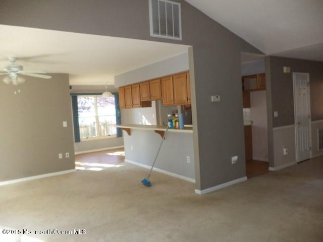 172 Topside Road Manahawkin, NJ 08050 - Photo 7 of 21 michelepics11162015 142