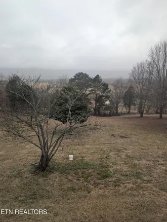 $299,000 | 111 Fred Russell Lane, Speedwell, TN 37870