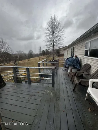 $299,000 | 111 Fred Russell Lane, Speedwell, TN 37870