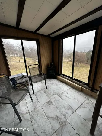 $299,000 | 111 Fred Russell Lane, Speedwell, TN 37870