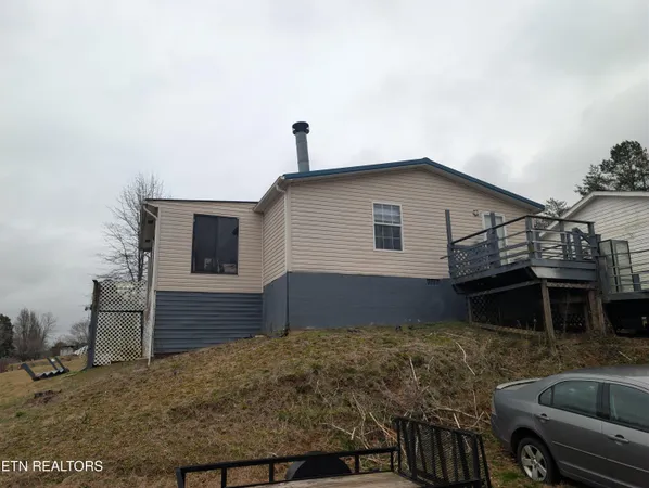 $299,000 | 111 Fred Russell Lane, Speedwell, TN 37870