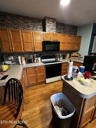 $299,000 | 111 Fred Russell Lane, Speedwell, TN 37870