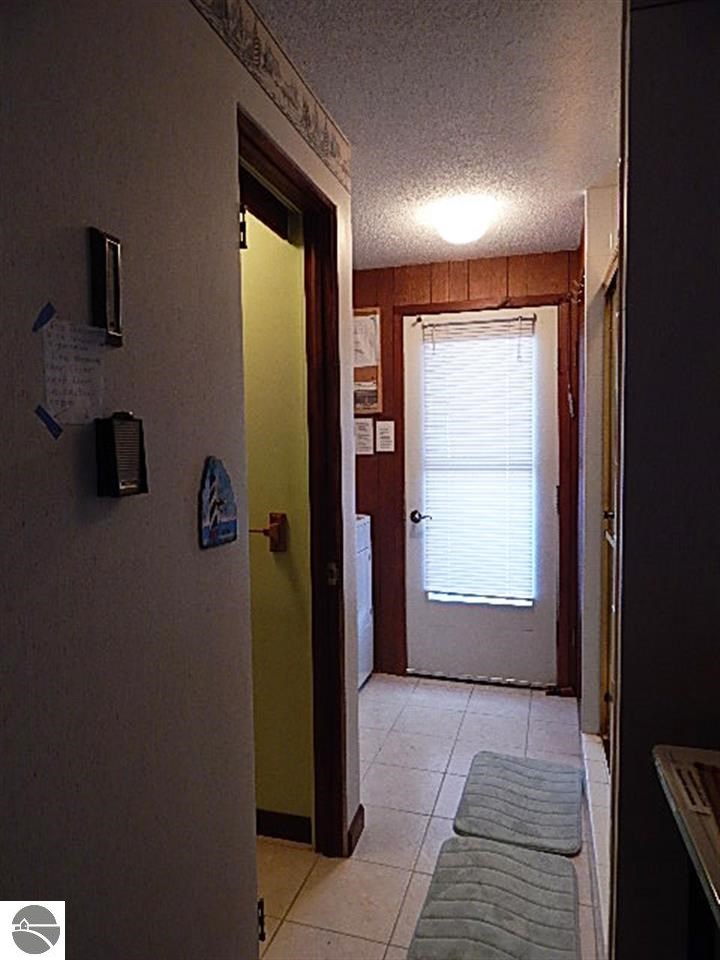 780 South Stony Point Road Suttons Bay, MI 49682 - Photo 39 of 47 1830995-38.JPG