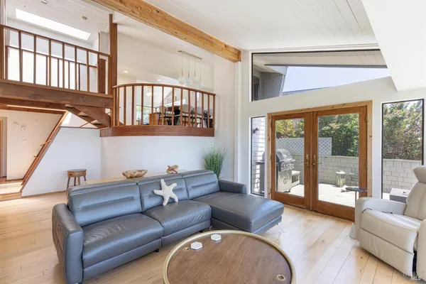 $2,095,000 | 21067 Heron Drive, Bodega Bay, CA 94923