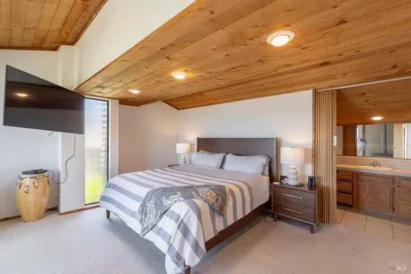 $2,095,000 | 21067 Heron Drive, Bodega Bay, CA 94923