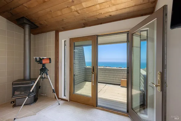 $2,095,000 | 21067 Heron Drive, Bodega Bay, CA 94923