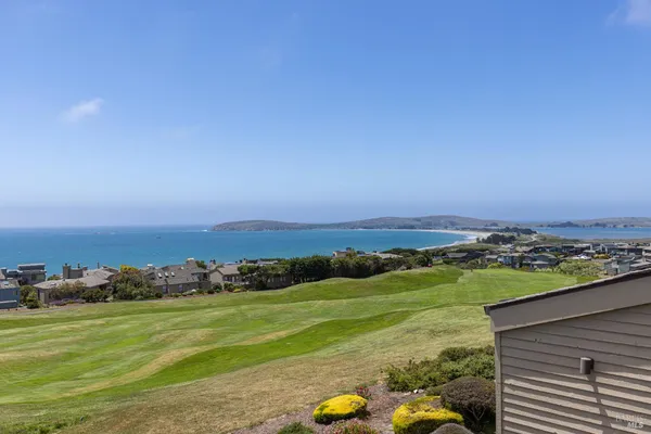 $2,095,000 | 21067 Heron Drive, Bodega Bay, CA 94923