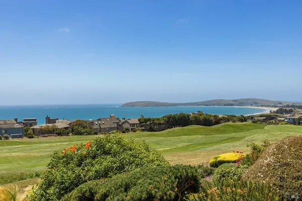 $2,095,000 | 21067 Heron Drive, Bodega Bay, CA 94923