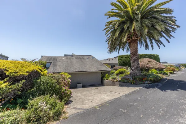 $2,095,000 | 21067 Heron Drive, Bodega Bay, CA 94923