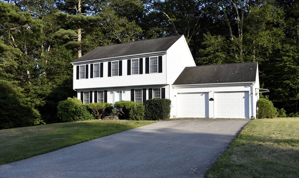 11 Pineview Road Dudley, MA 01571 - Photo 1 of 27 Gallery Image 1