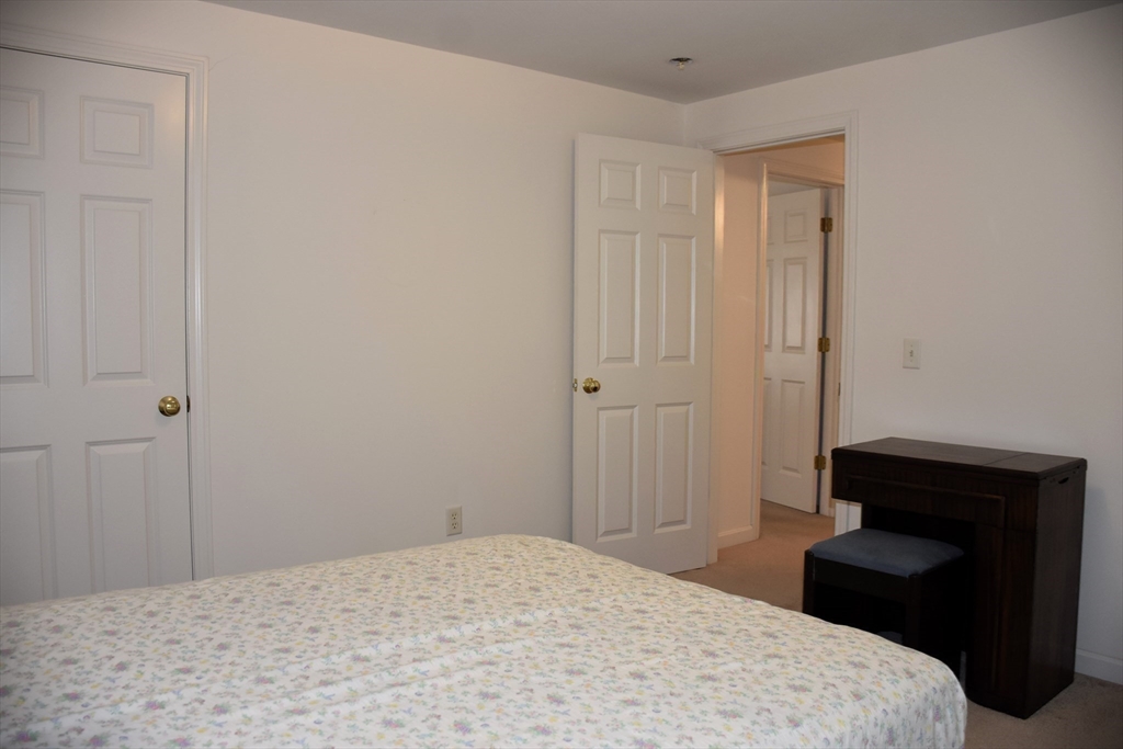 11 Pineview Road Dudley, MA 01571 - Photo 23 of 27 Gallery Image 23