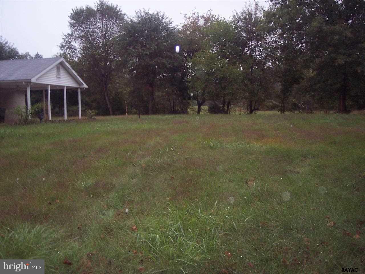 6580 Carlisle Road Dover, PA 17315 - Photo 2 of 11