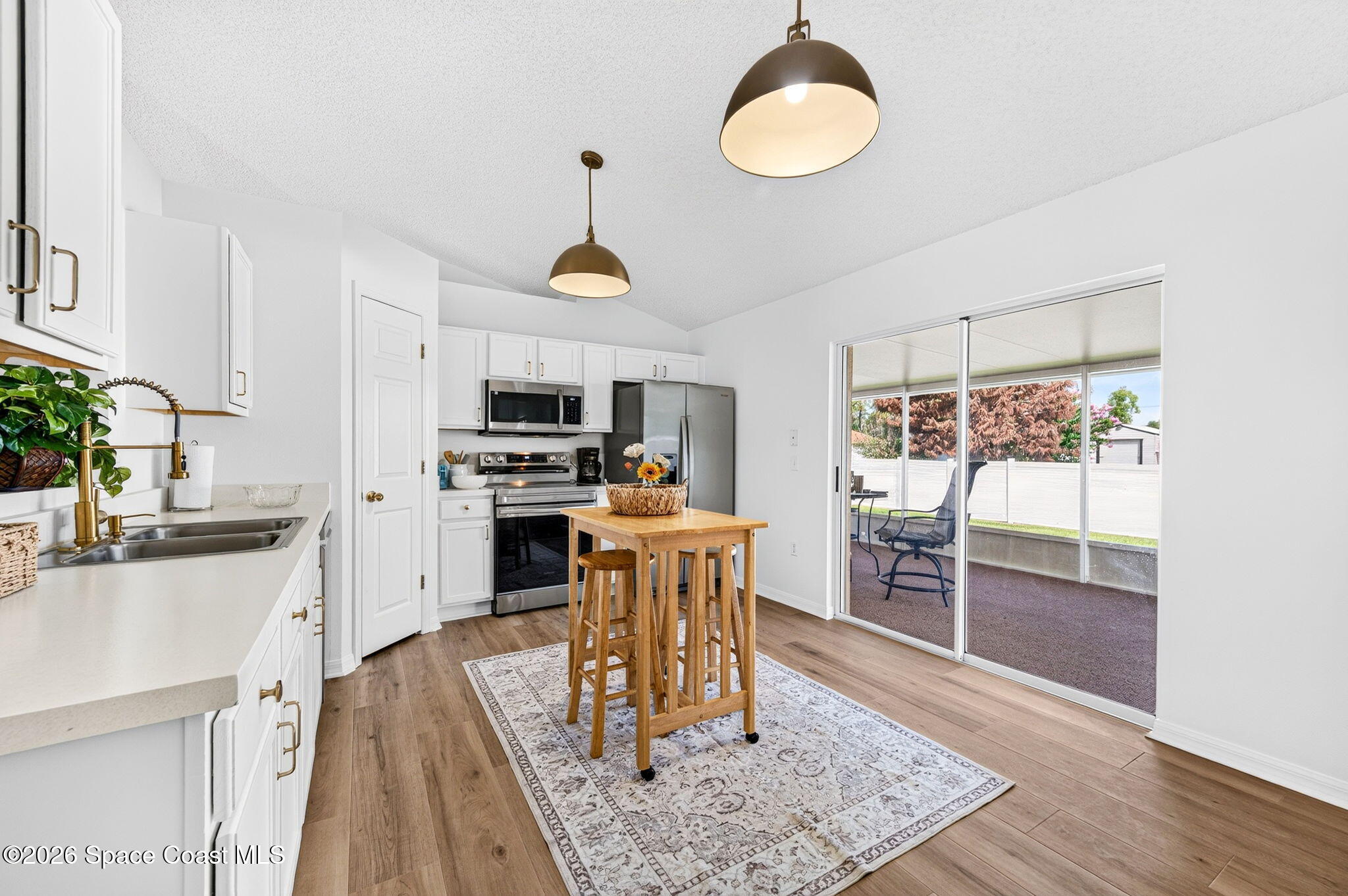6392 Hudson Road Cocoa, FL 32927 - Photo 11 of 36 Eat-in kitchen