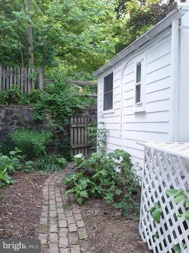 2426 Pickwick Road Baltimore, MD 21207 - Photo 22 of 30 Exterior (General)