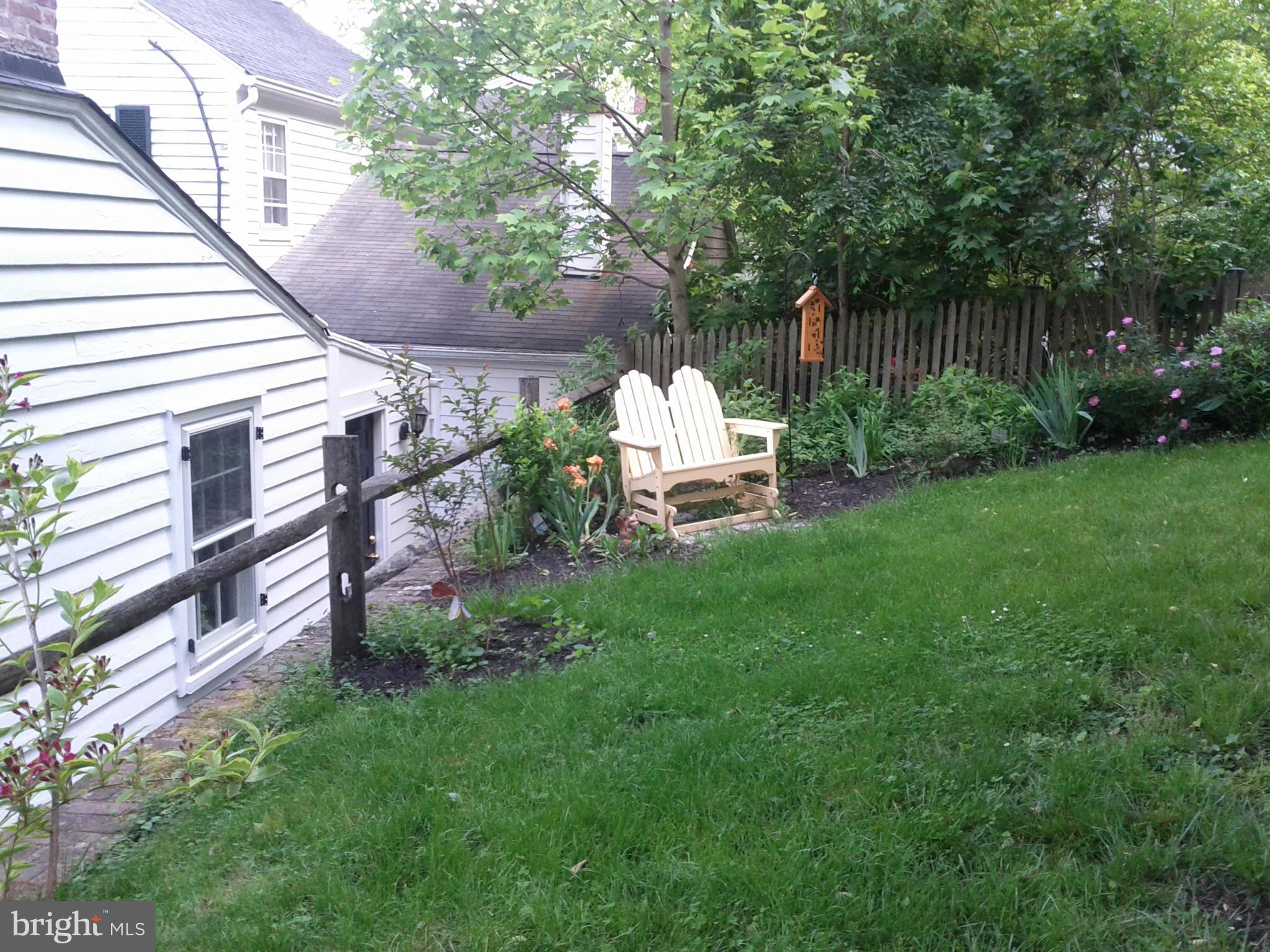 2426 Pickwick Road Baltimore, MD 21207 - Photo 23 of 30 Exterior (Rear)